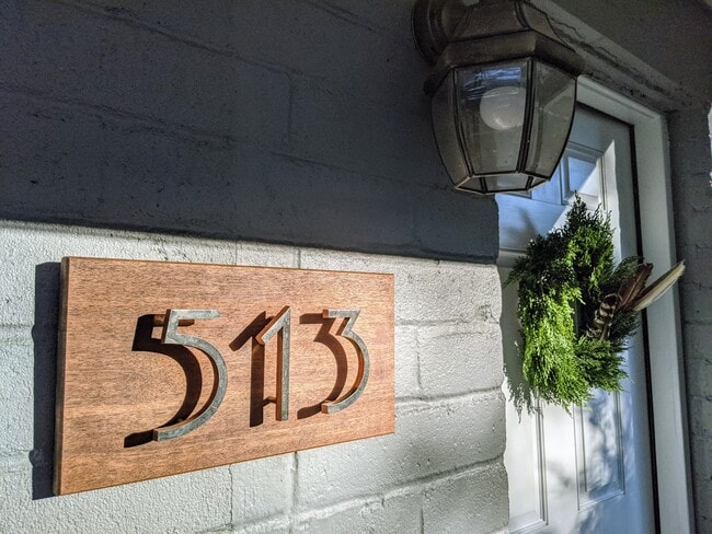 Primary Photo - 513 NE 9th St