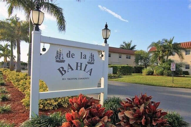 Building Photo - 2600 S Kanner Hwy