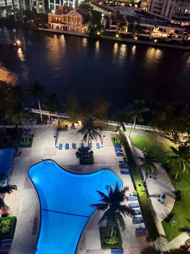 Building Photo - 19390 Collins Ave