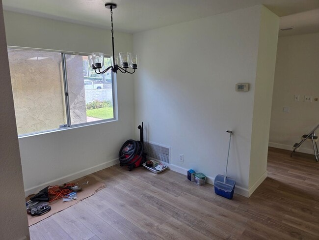 Building Photo - Single story 3 bedroom duplex right off El Camino Golf Course in the heart of Oceanside, recently...