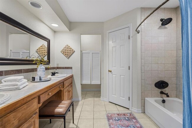 Building Photo - 27 Deer Ridge Rd