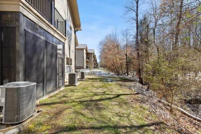 Building Photo - 235 Bishop Cap Cir