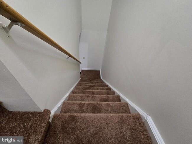 Building Photo - 116 Lowber St