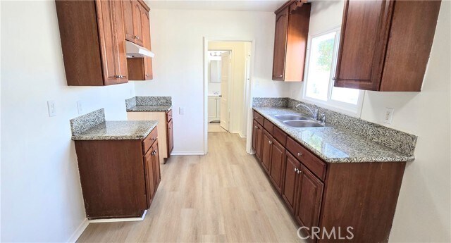 Building Photo - 6702 Flora Ave