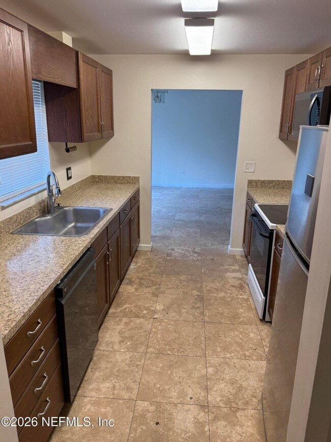 Building Photo - 3255 CR 208