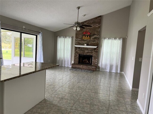 Building Photo - 12736 Newfield Dr