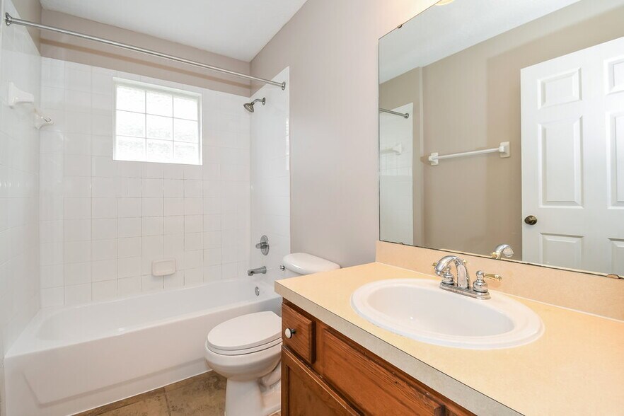 Building Photo - 4123 Pebble Brooke Circle South