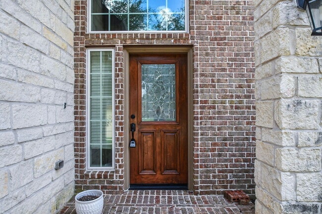 Building Photo - 11819 De Palma Ln