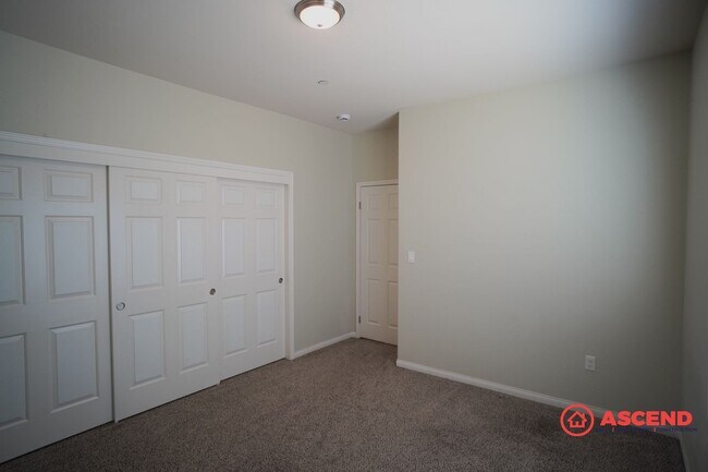 Building Photo - Cute Home in Southwest Bakersfield!
