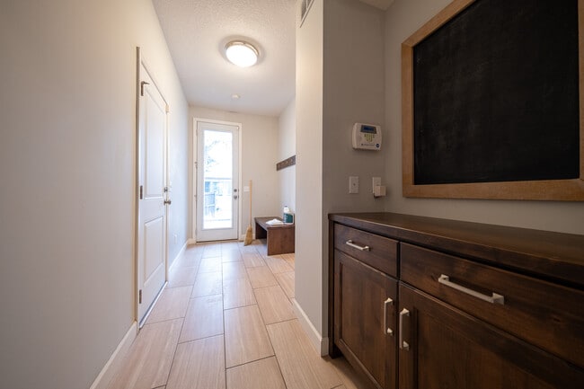 Building Photo - 5029 Hankerson Ave