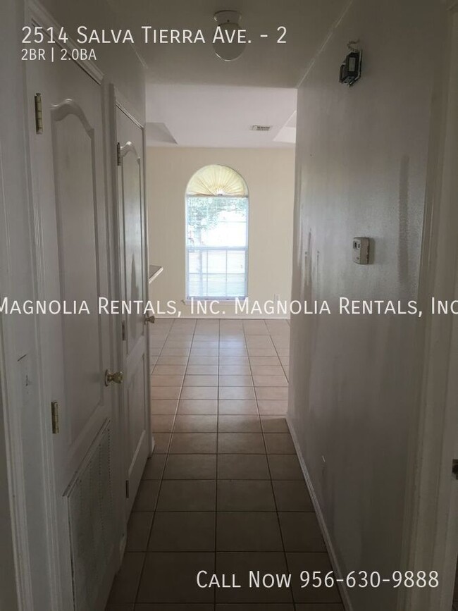 Building Photo - 2514 Salvatierra Ave