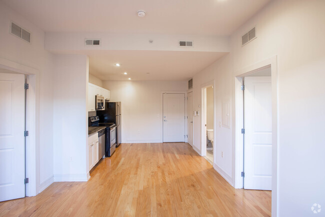 Kitchen 2BR, 1BA 800 SF - North 15th
