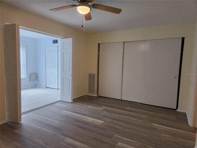 Building Photo - 2457 Ecuadorian Way