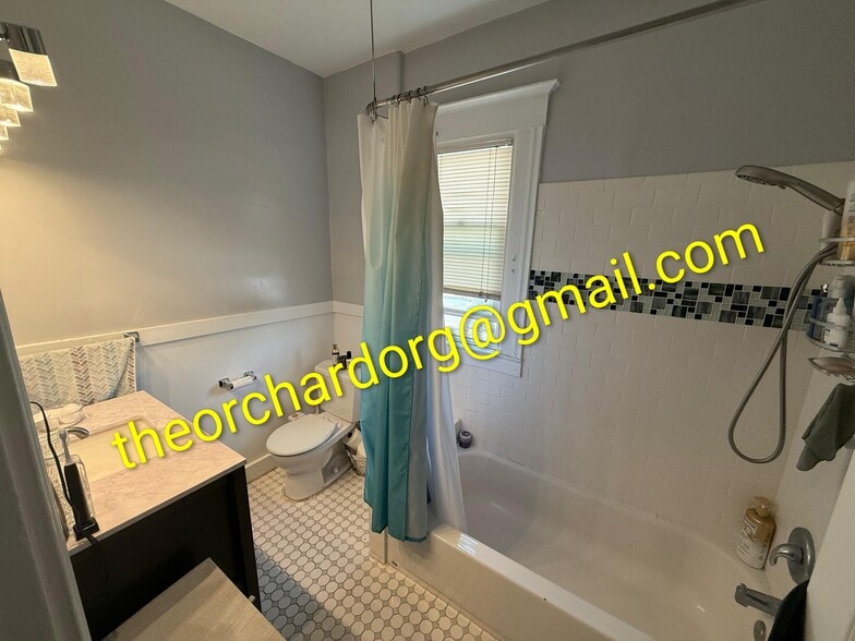 Bathroom - 3314 6th Avenue