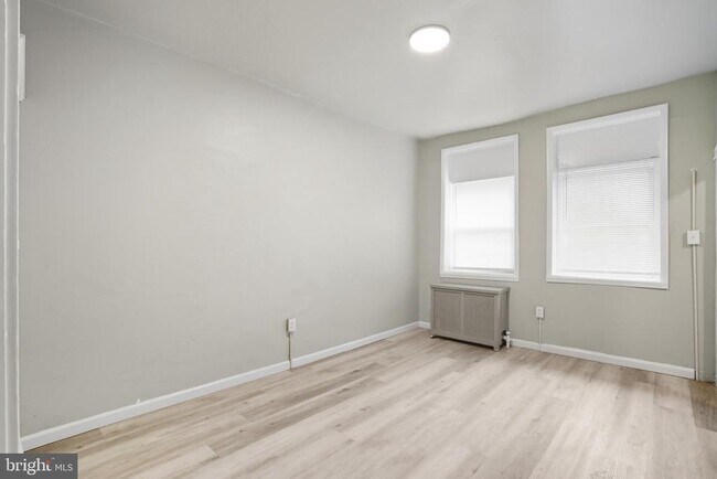 Building Photo - 2835 N 26th St