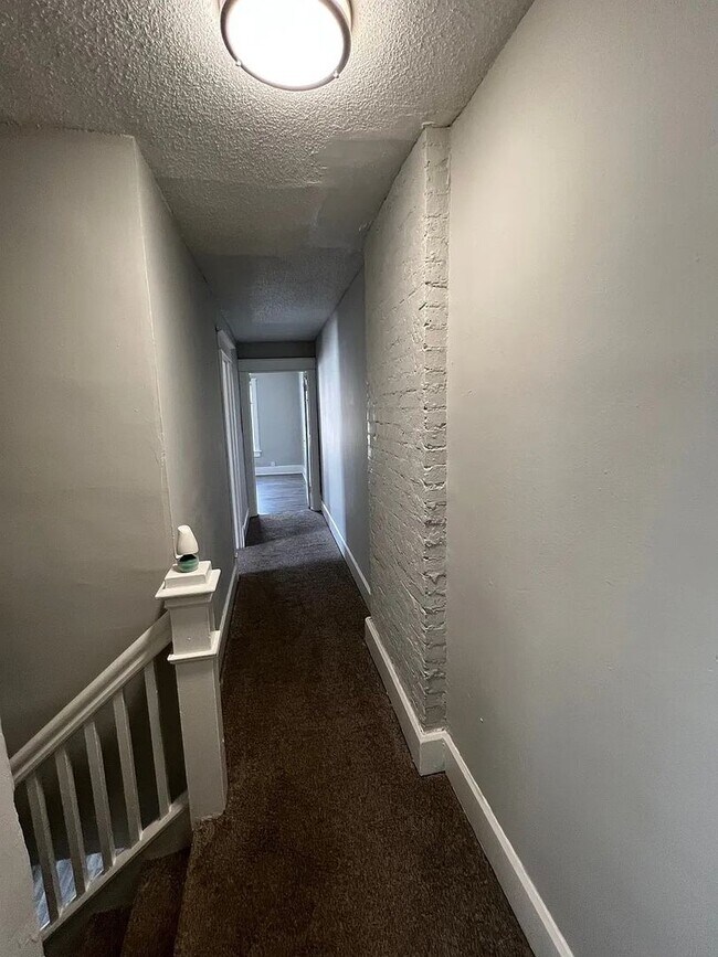 Building Photo - 3418 Clifton St