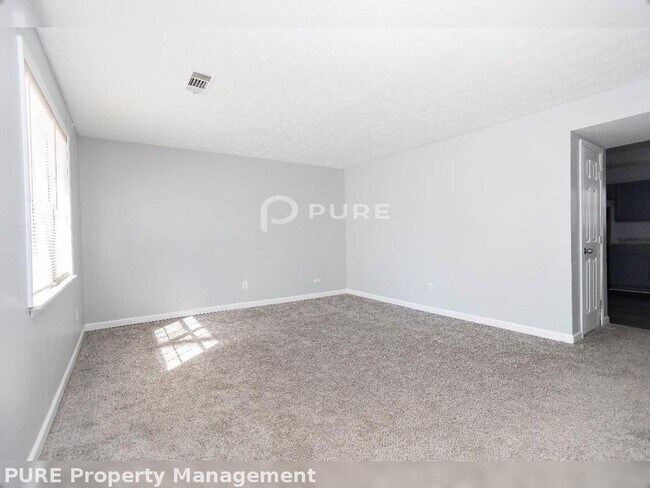 Building Photo - 6528 Buffington Rd