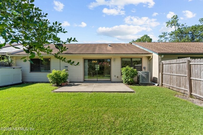 Building Photo - 11433 Glenn Mottin Way N