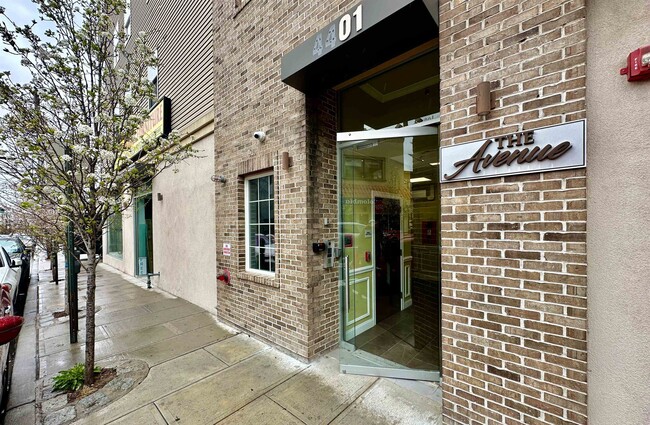 Building Photo - 4401 BERGENLINE Ave