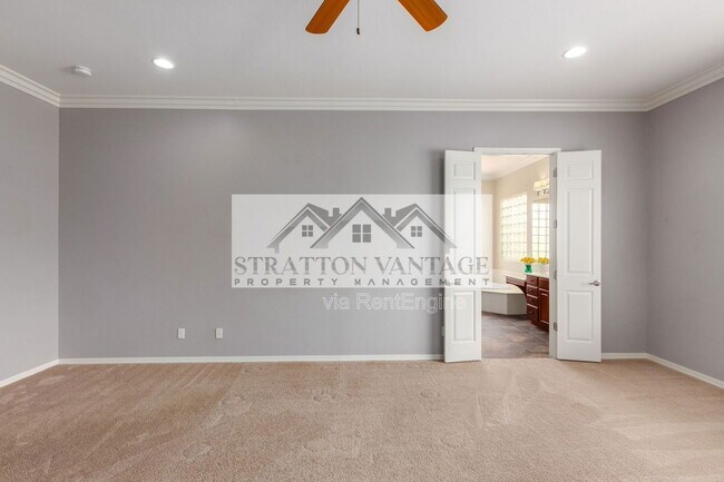 Building Photo - 7150 W Heritage Way