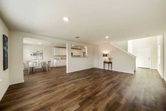 Building Photo - Great home with a great price!