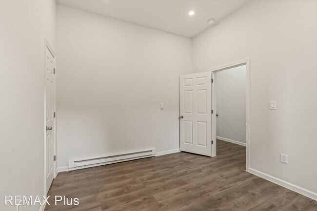 Building Photo - 4 br, 2 bath House - 1612 N Gratz Street