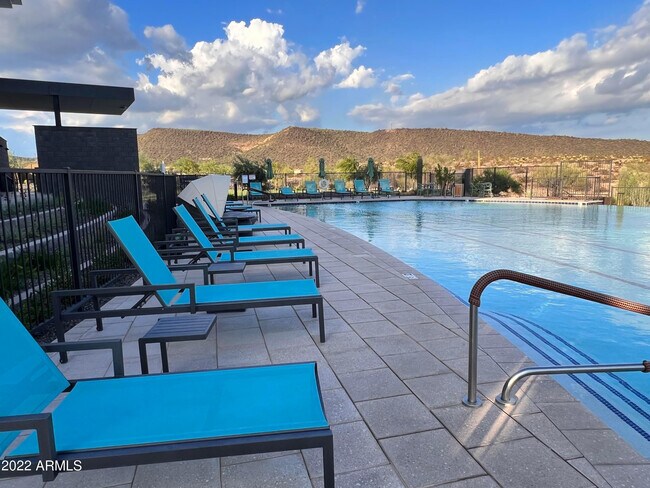 Building Photo - 31962 N 125th Ave