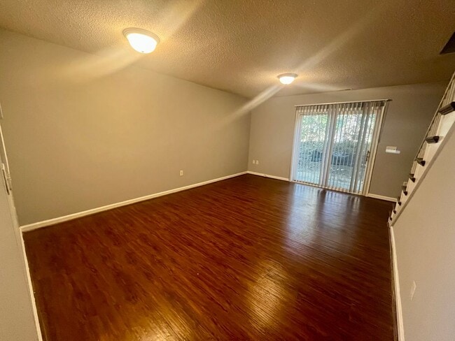 Primary Photo - 2 Bedroom 1.5 Bath Townhouse