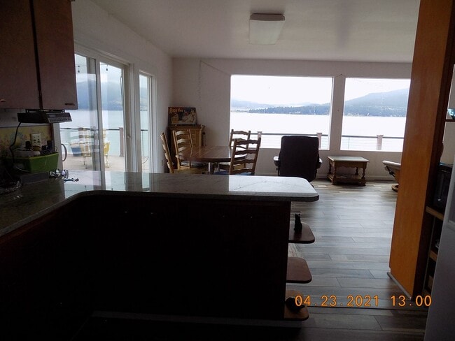 Building Photo - Lake Front Property with Orchard--Desired lease October 1st, 2026 thru May 31st 2027 (some flexib...