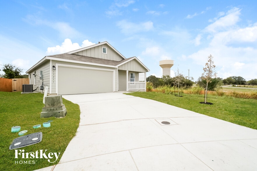 Building Photo - 13251 Thyme Wy