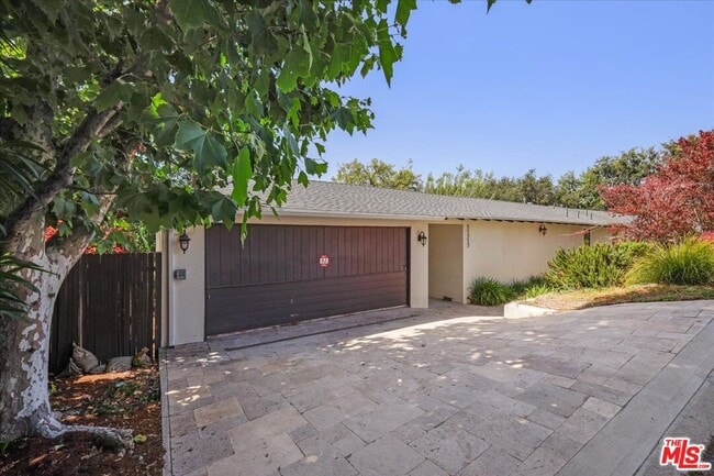 Building Photo - 11515 Thurston Cir