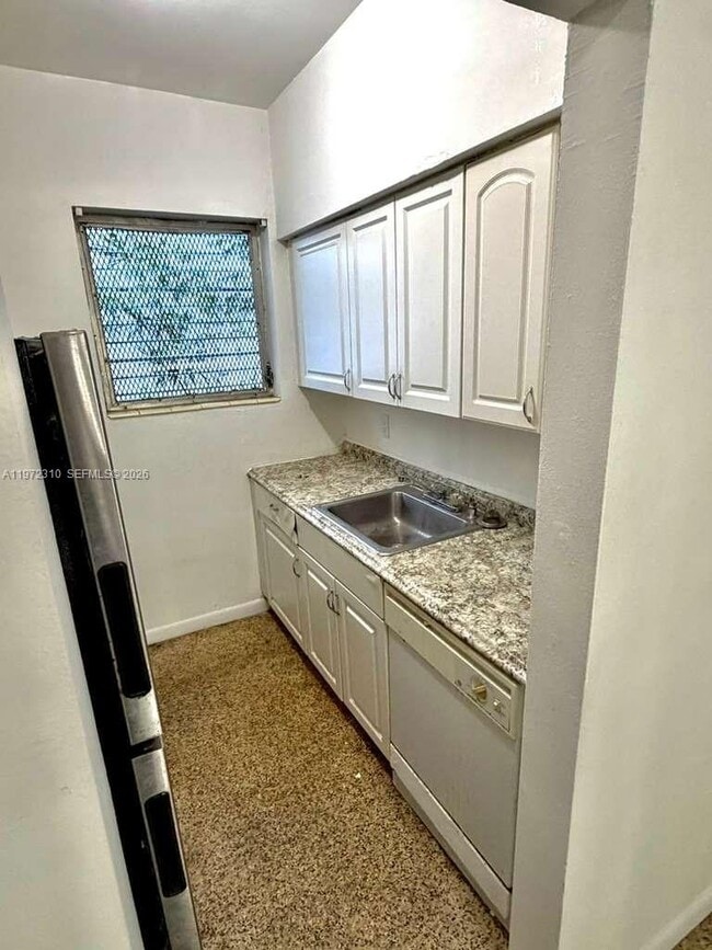 Building Photo - 1770 Meridian Ave