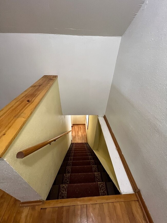 Building Photo - Click the “Apply Now” button or email wapmrentals@gmail.com for a prompt response.