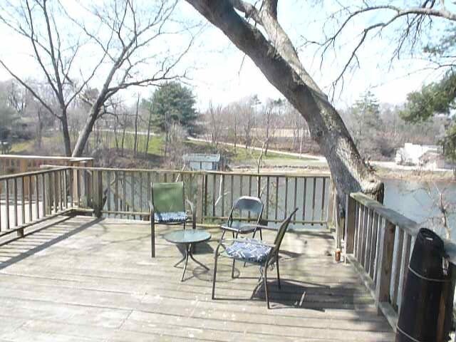 Building Photo - 227 Canyon Rd