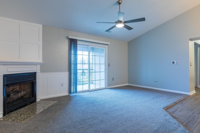 Building Photo - 8081 Crane's Crossing Dr