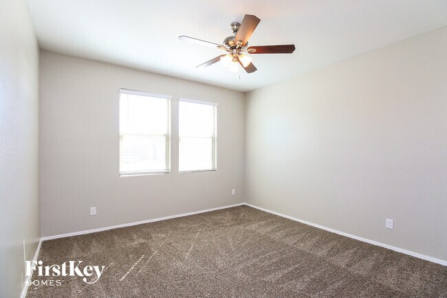 Building Photo - 10386 E Marigold Ln
