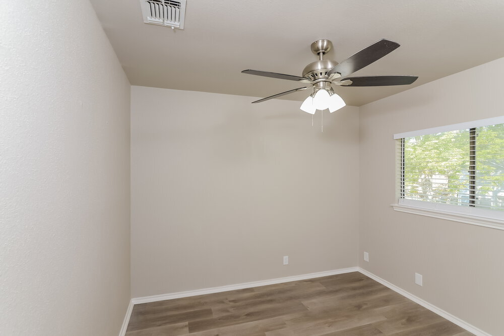 Building Photo - 9339 Autumn Sun