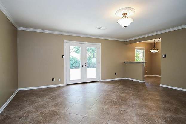 Building Photo - 9423 Highmeadow Dr