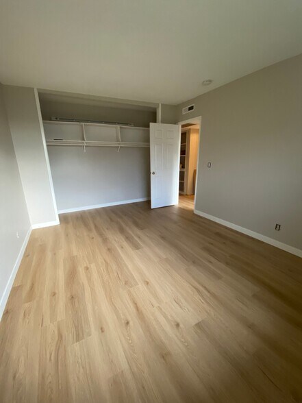 Building Photo - 6418 Mauana Way