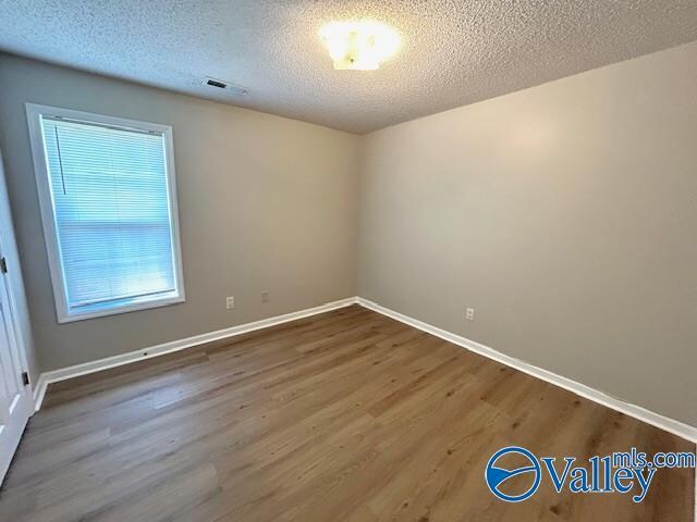 Building Photo - 124 Railroad Ridge Rd