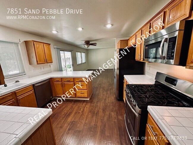 Building Photo - 7851 Sand Pebble Dr