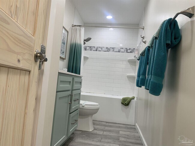 Building Photo - 2864 Villa Woods Cir