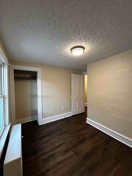 Building Photo - 329 Fremont St