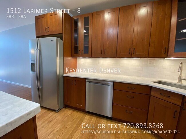 Building Photo - Charming 3BD, 3BA Downtown Townhouse with ...