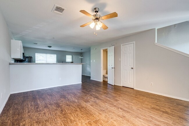 Building Photo - 1830 River Crossing Cir