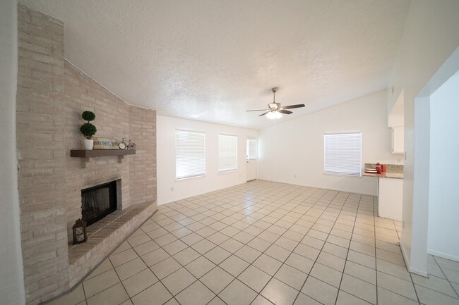 Building Photo - 24019 Pepperrell Pl St