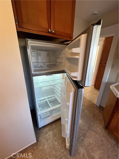 Building Photo - 1355 W 49th St