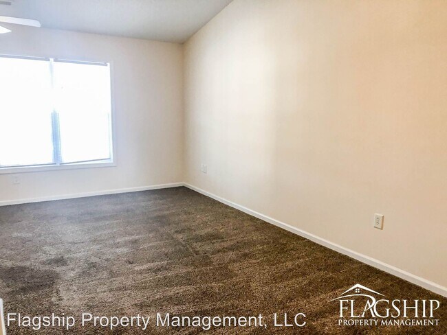 Building Photo - 3001 MacGregor Downs Rd