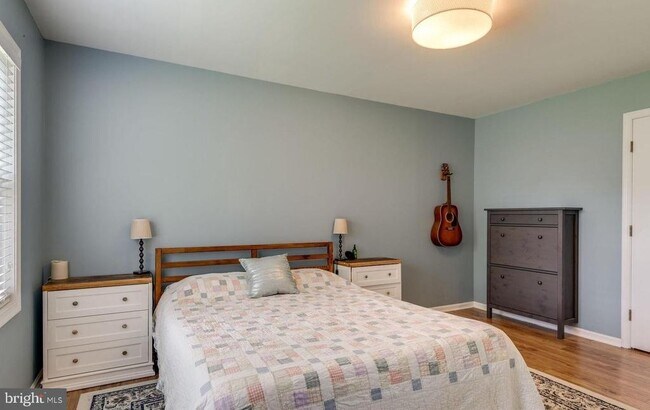 Building Photo - 10121 Cheswick Ct