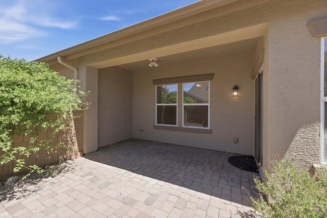 Building Photo - 12683 E Viento St